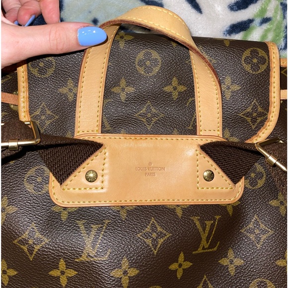 AUTHENTIC LOUIS VUITTON BAG - Picture 9 of 16